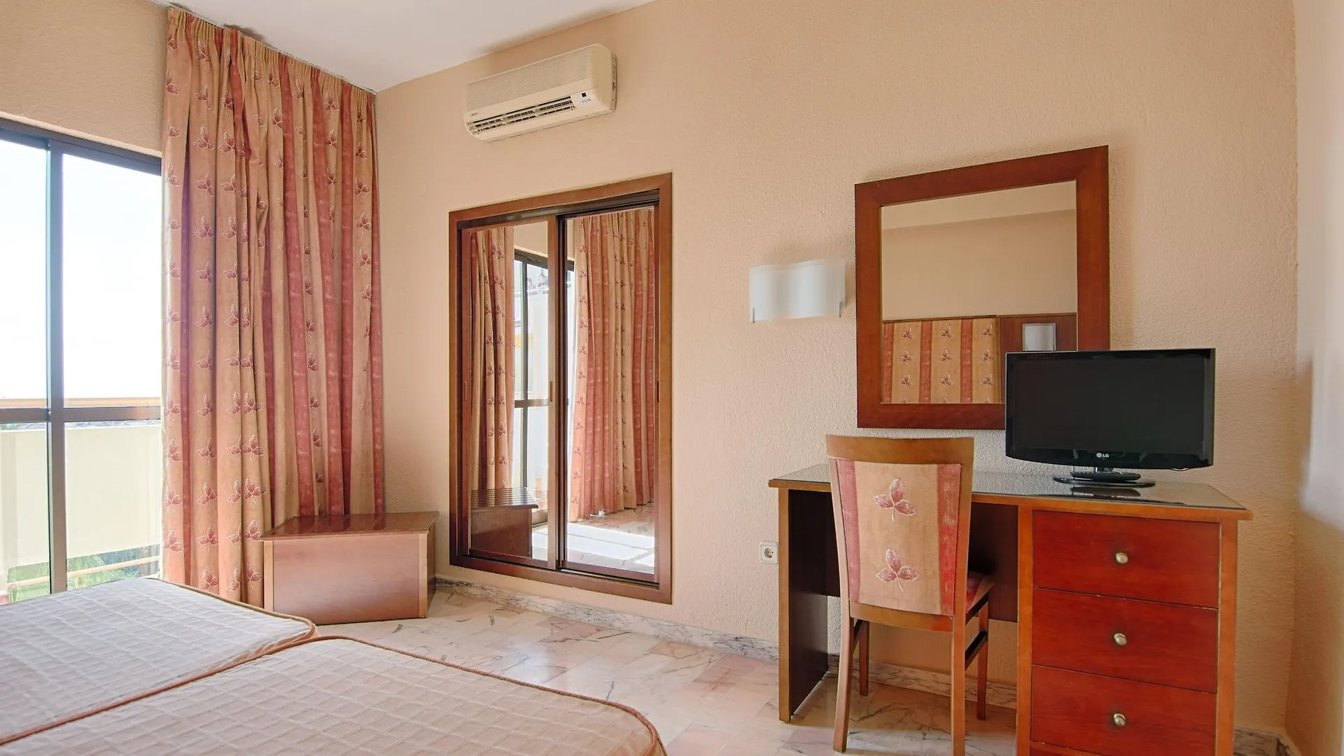 Bluesea Costa Serena Torremolinos